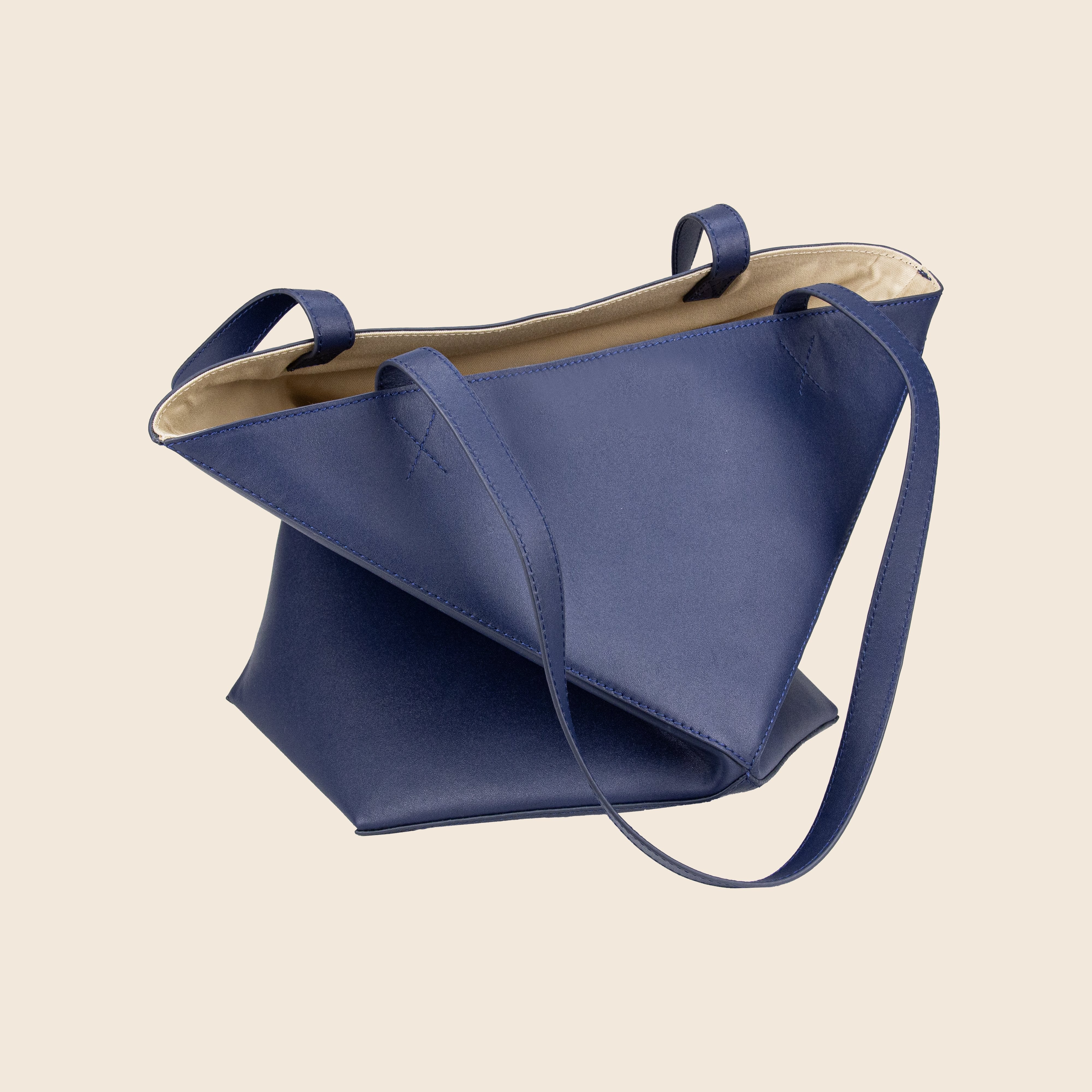 Alen in leather - Midnight Navy