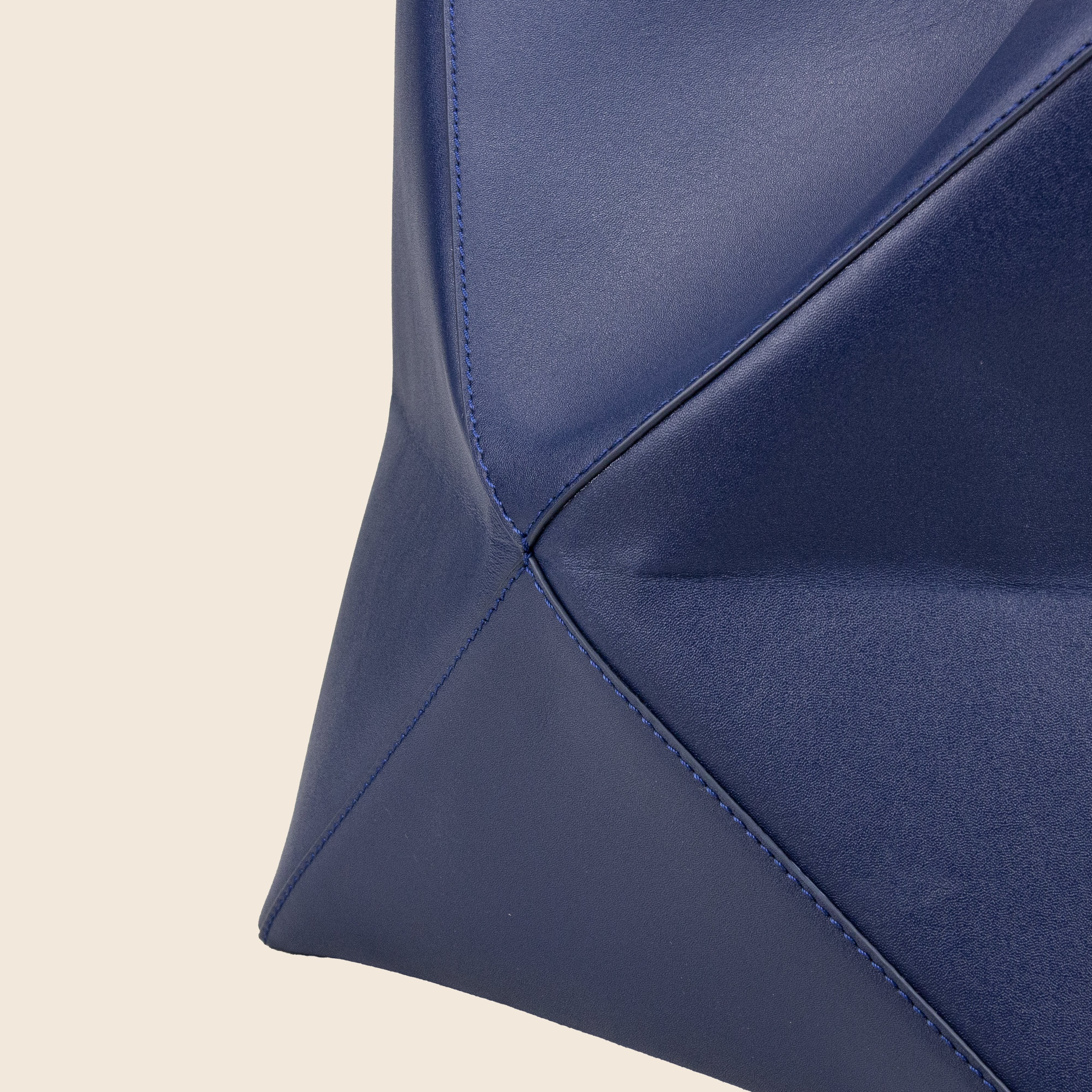 Alen in leather - Midnight Navy