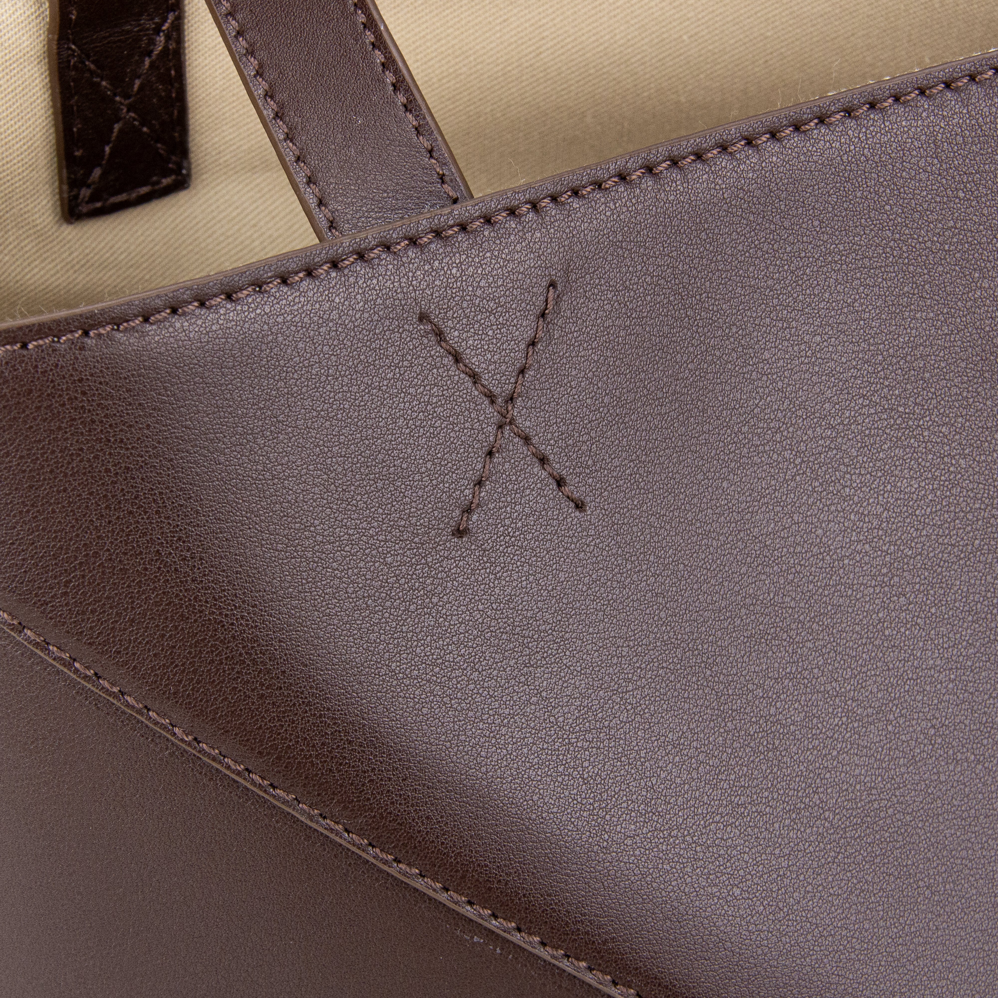 Alen in leather - Deep Brown