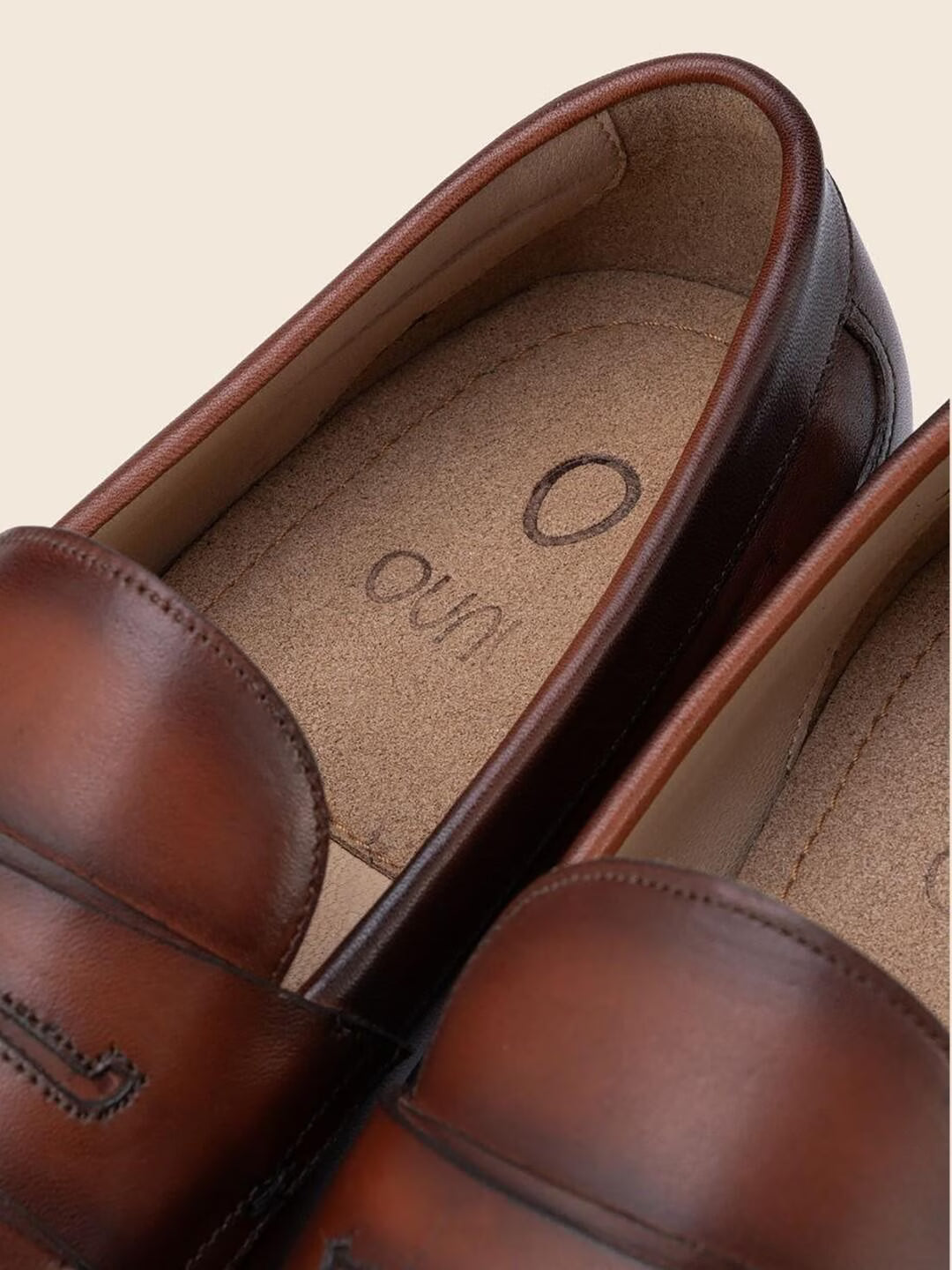 Avine in Leather - Dark Cognac