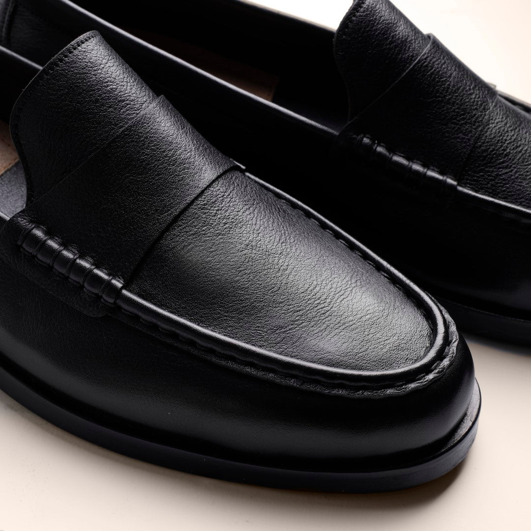 Luna in Suede - Lunar Black