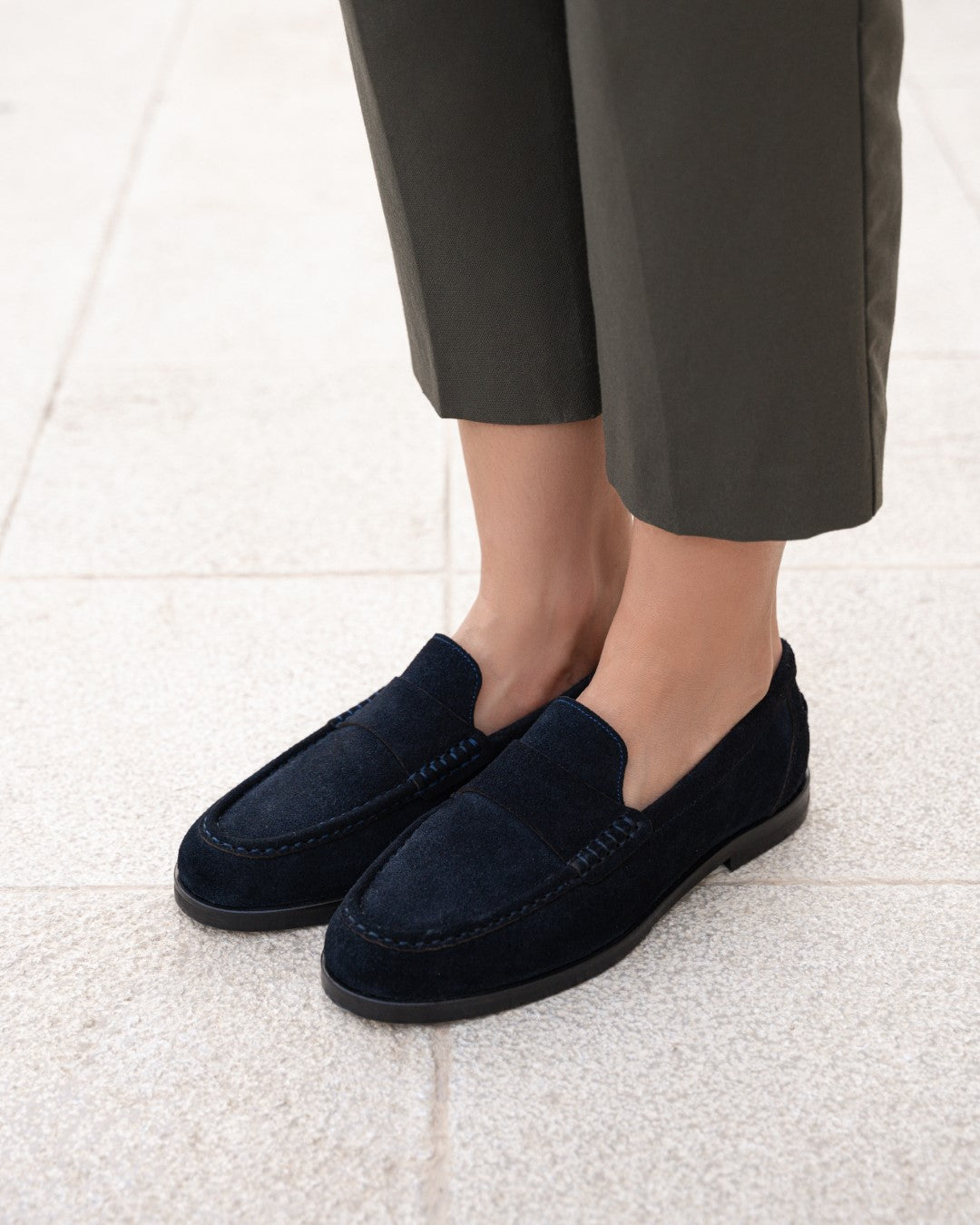 Luna in Suede - Midnight Sued