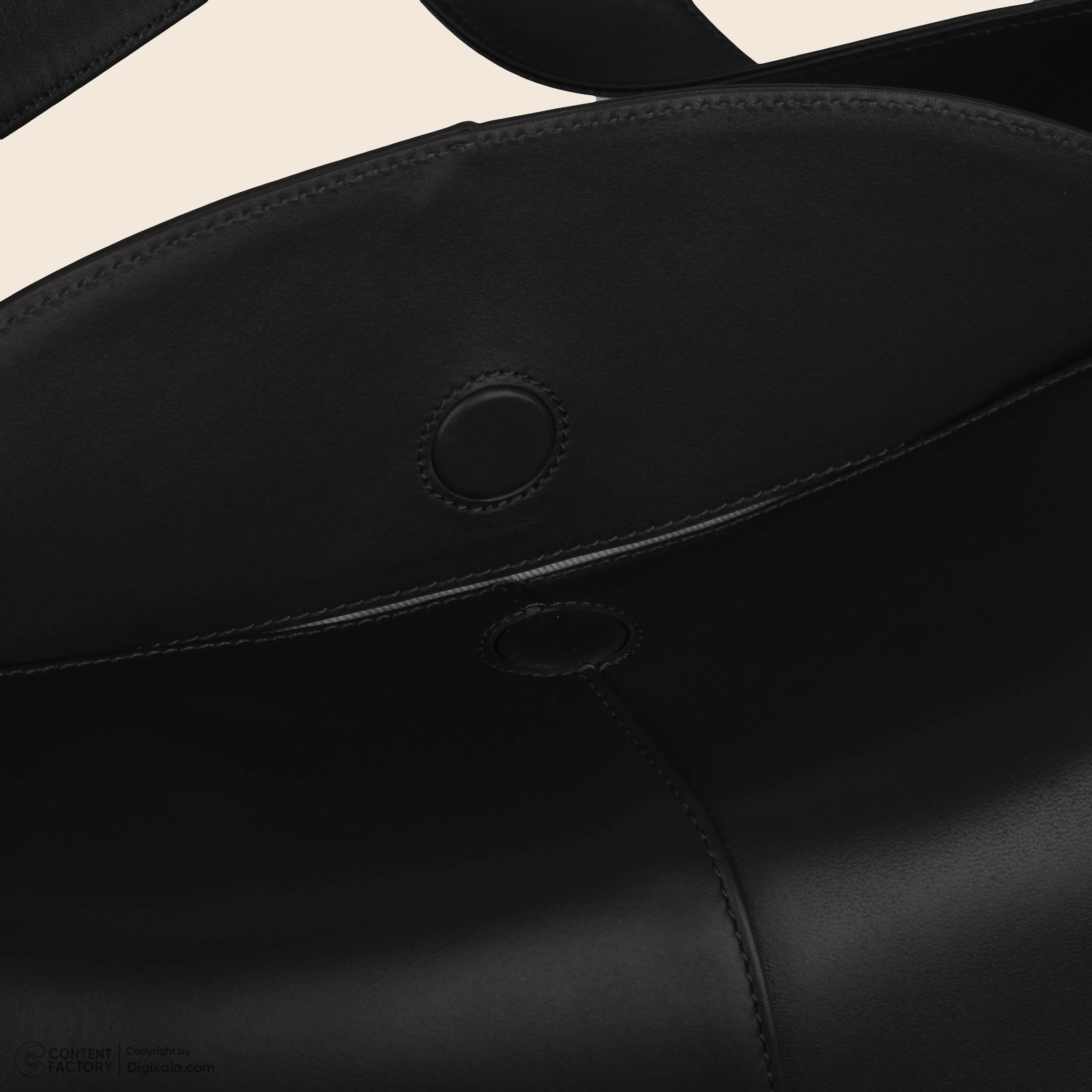 Numa in leather - Classic Black